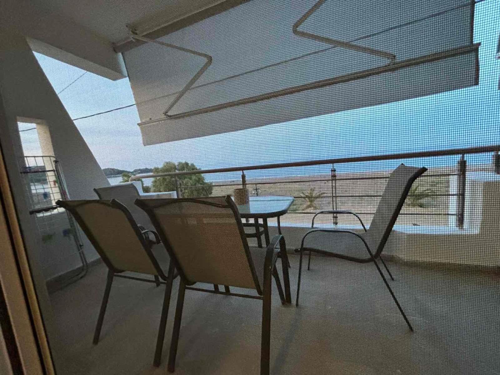 Korelis דירה *